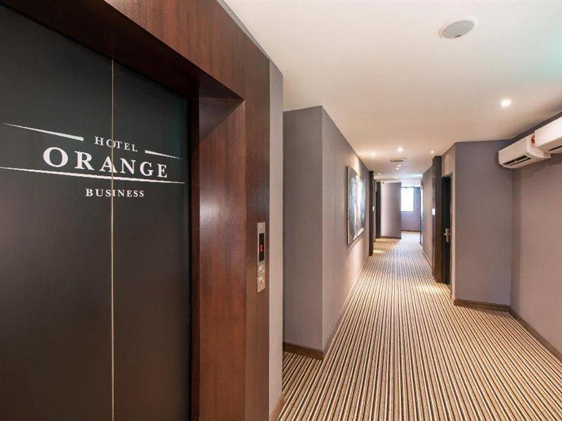 Orange Business Hotel Petaling Jaya Bagian luar foto