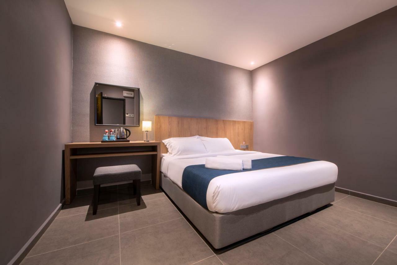 Orange Business Hotel Petaling Jaya Bagian luar foto