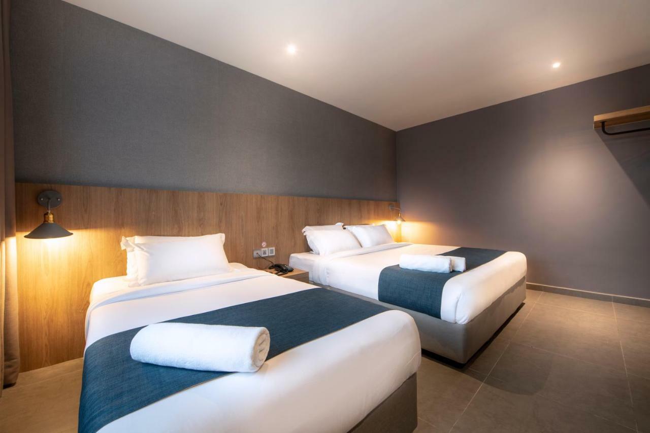 Orange Business Hotel Petaling Jaya Bagian luar foto