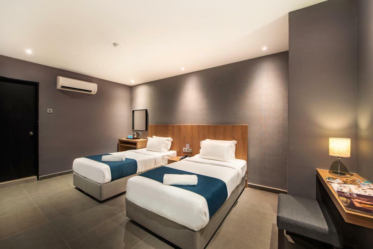 Orange Business Hotel Petaling Jaya Bagian luar foto